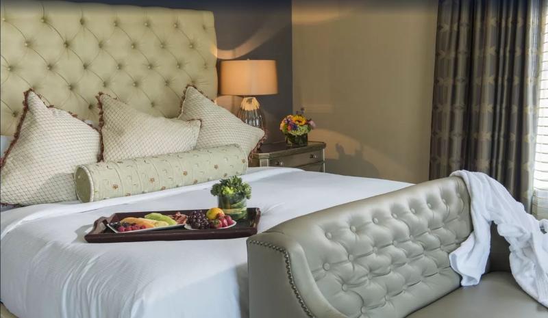 The Skirvin Hilton Hotel 4*