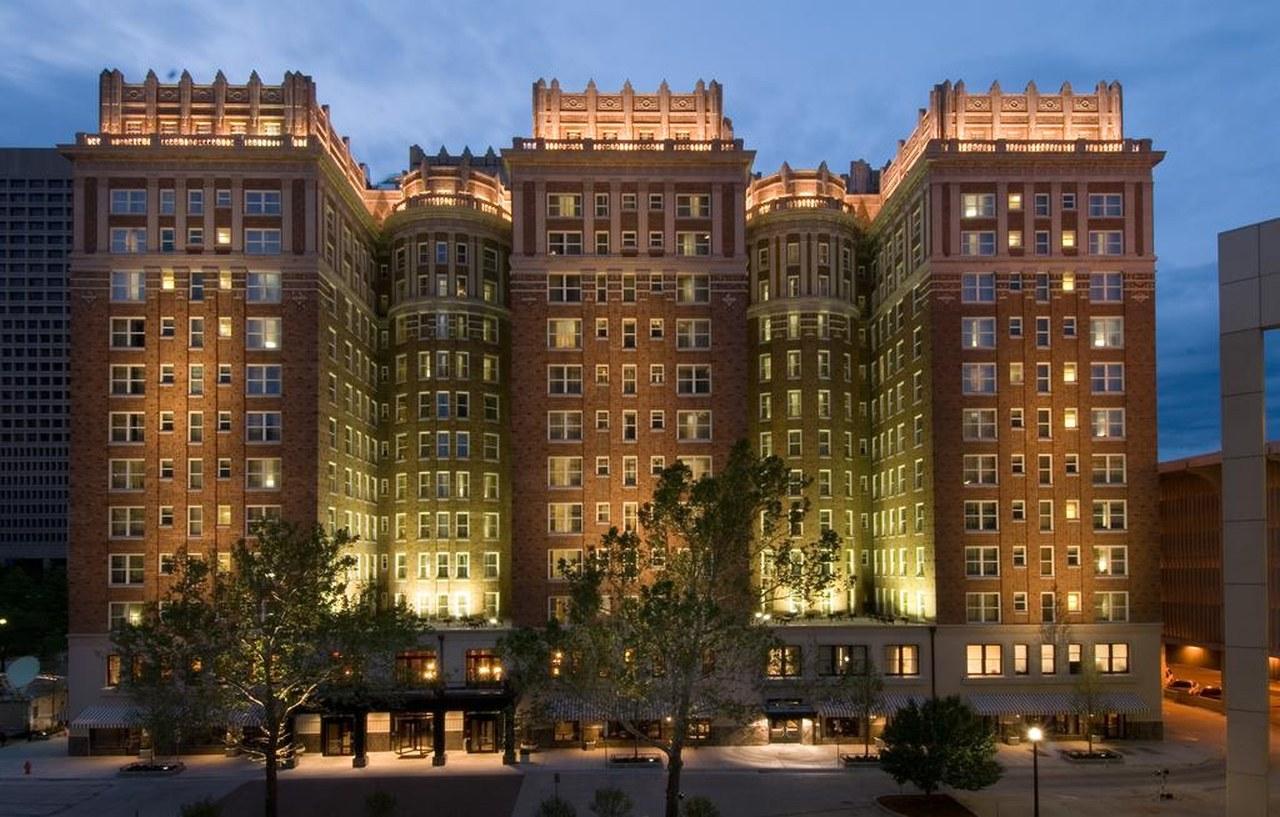 Hotel The Skirvin Hilton